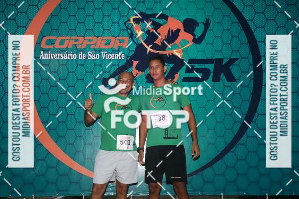 Compra tus fotos del eventoCorrida Noturna 5k Aniversario de So Vicente En Fotop