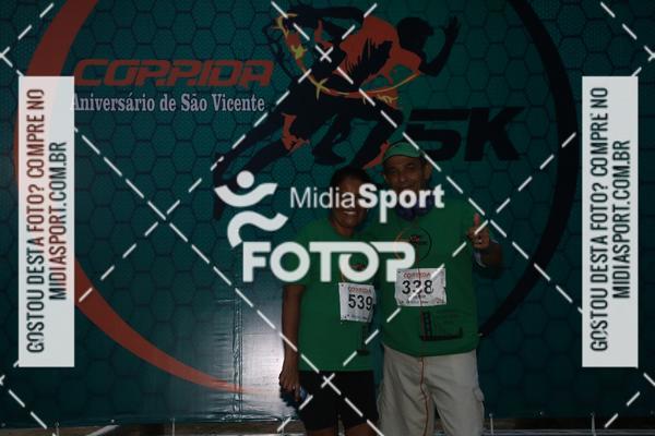 Compra tus fotos del eventoCorrida Noturna 5k Aniversario de So Vicente En Fotop