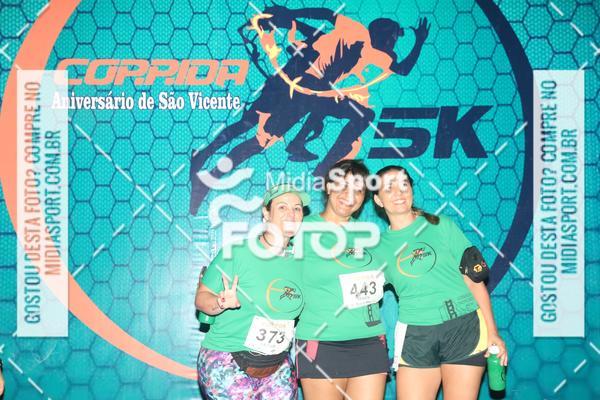 Compra tus fotos del eventoCorrida Noturna 5k Aniversario de So Vicente En Fotop