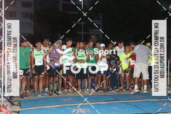 Compra tus fotos del eventoCorrida Noturna 5k Aniversario de So Vicente En Fotop