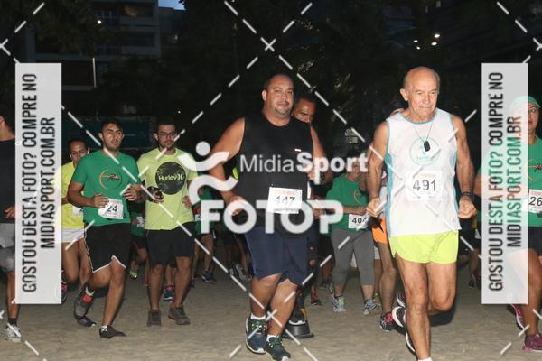 Compra tus fotos del eventoCorrida Noturna 5k Aniversario de So Vicente En Fotop