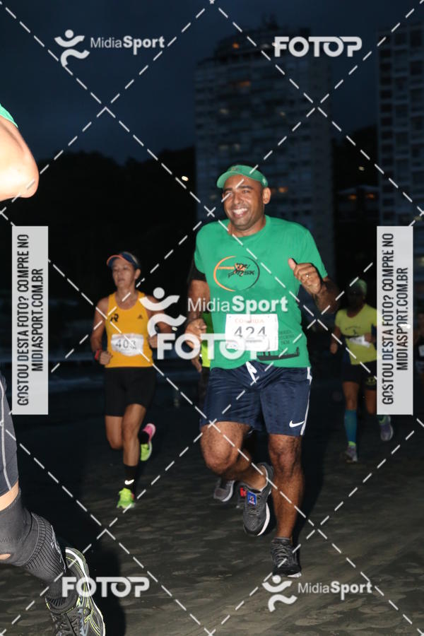 Buy your photos of the eventCorrida Noturna 5k Aniversario de So Vicente on Fotop