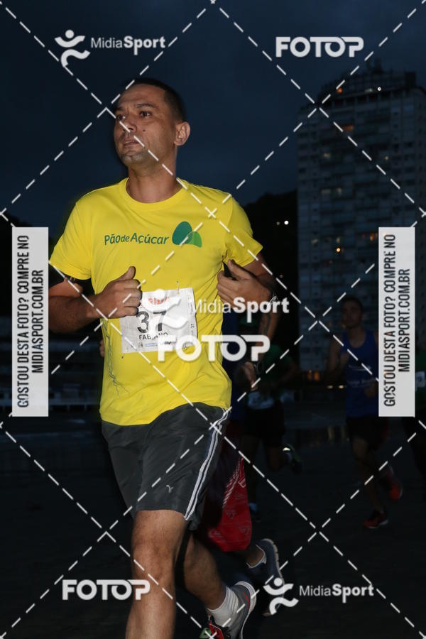 Buy your photos of the eventCorrida Noturna 5k Aniversario de So Vicente on Fotop