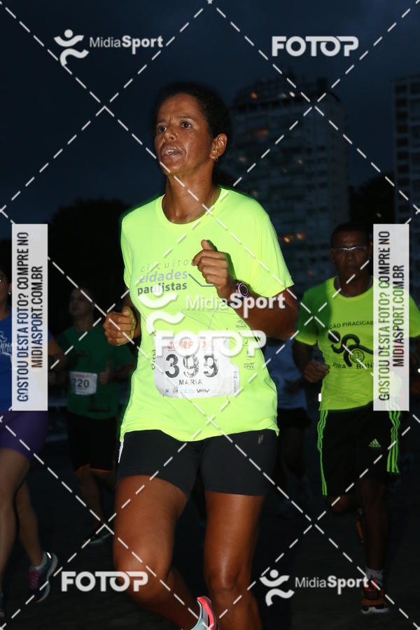 Buy your photos of the eventCorrida Noturna 5k Aniversario de So Vicente on Fotop