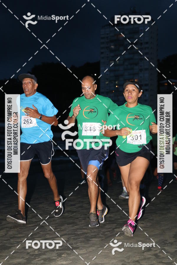 Buy your photos of the eventCorrida Noturna 5k Aniversario de So Vicente on Fotop