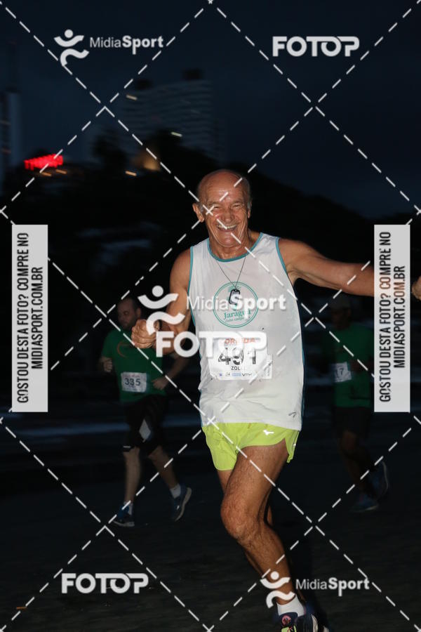 Buy your photos of the eventCorrida Noturna 5k Aniversario de So Vicente on Fotop