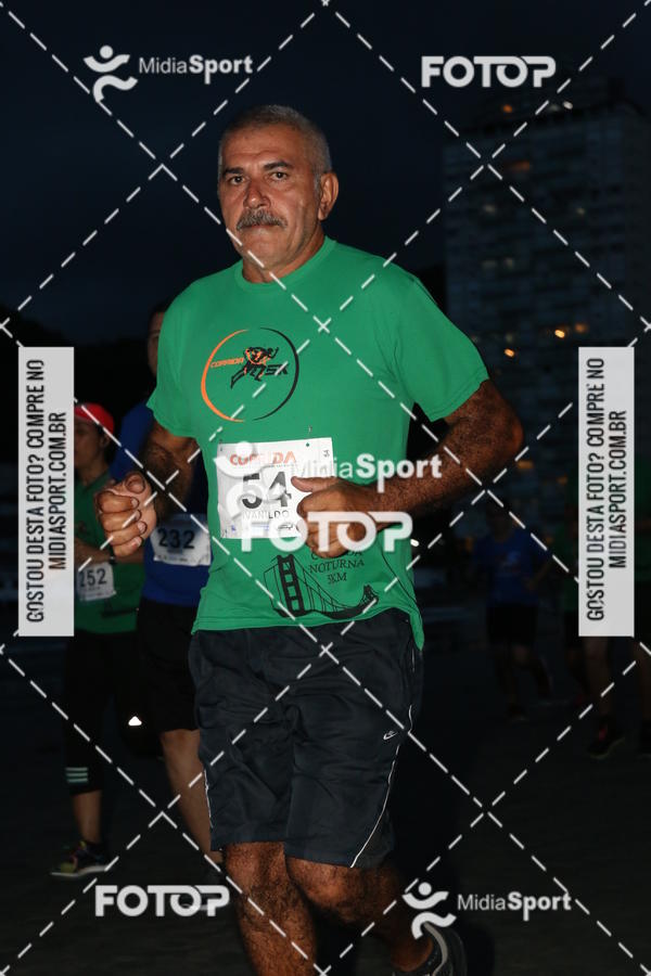 Buy your photos of the eventCorrida Noturna 5k Aniversario de So Vicente on Fotop