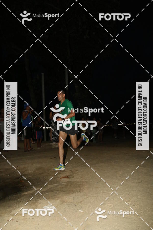 Buy your photos of the eventCorrida Noturna 5k Aniversario de So Vicente on Fotop