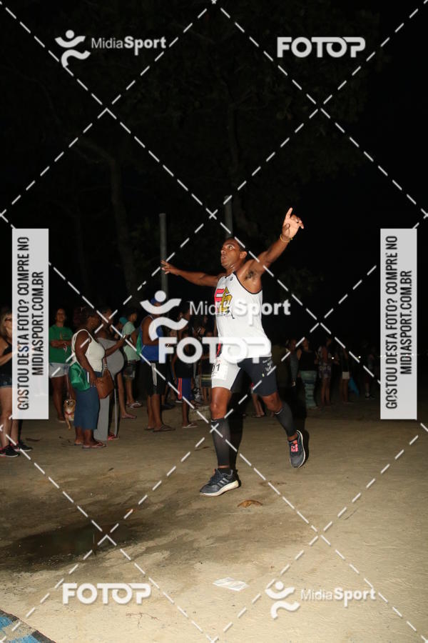 Buy your photos of the eventCorrida Noturna 5k Aniversario de So Vicente on Fotop