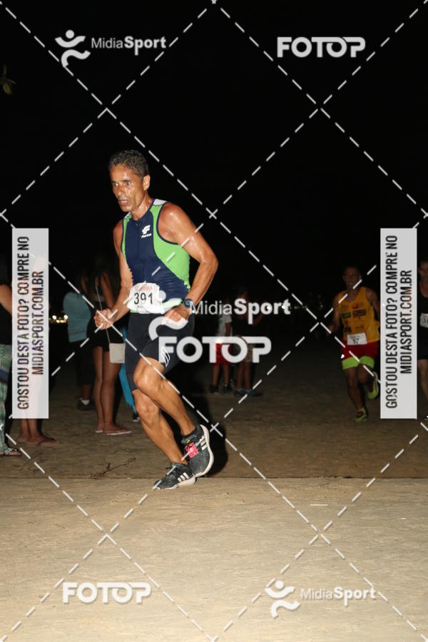 Buy your photos of the eventCorrida Noturna 5k Aniversario de So Vicente on Fotop