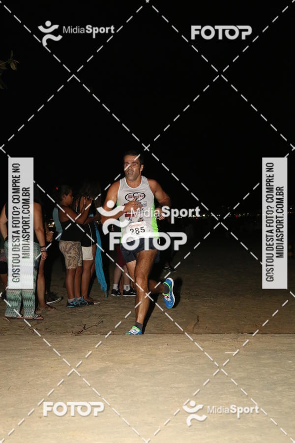 Buy your photos of the eventCorrida Noturna 5k Aniversario de So Vicente on Fotop