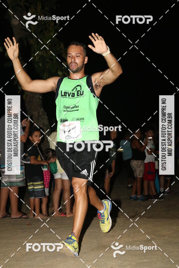 Buy your photos of the eventCorrida Noturna 5k Aniversario de So Vicente on Fotop
