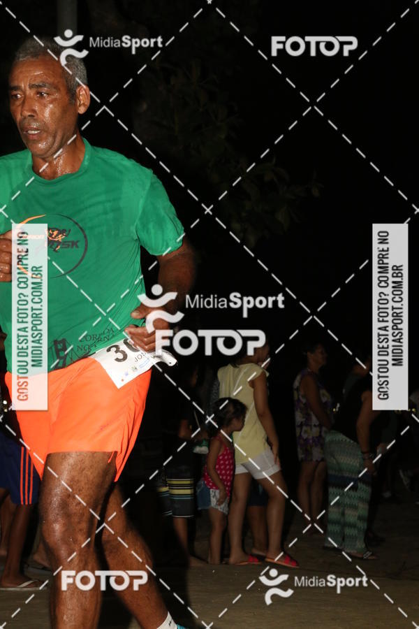 Buy your photos of the eventCorrida Noturna 5k Aniversario de So Vicente on Fotop