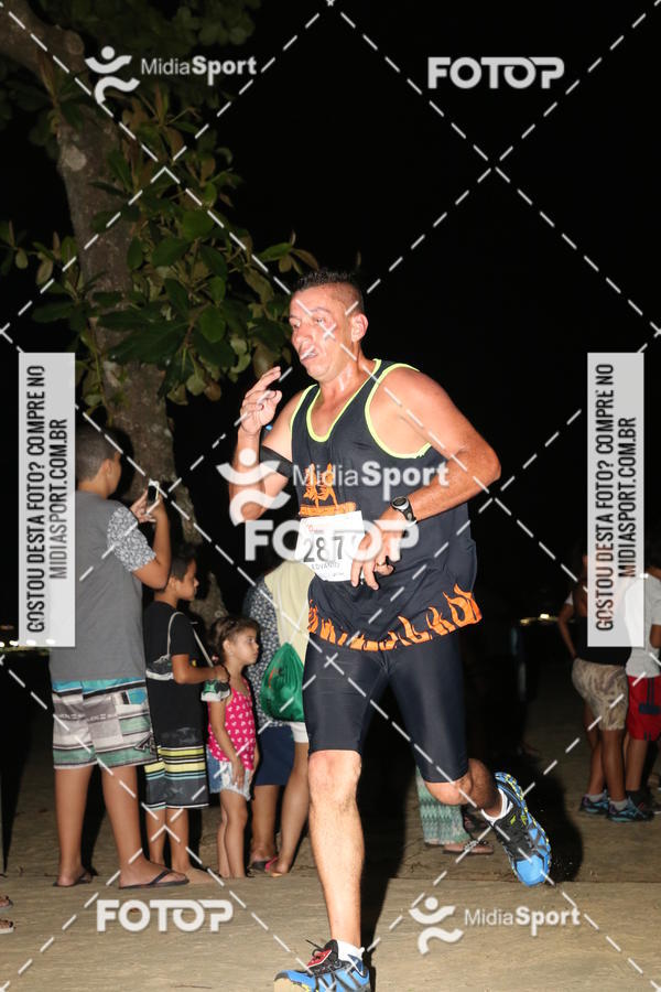 Buy your photos of the eventCorrida Noturna 5k Aniversario de So Vicente on Fotop