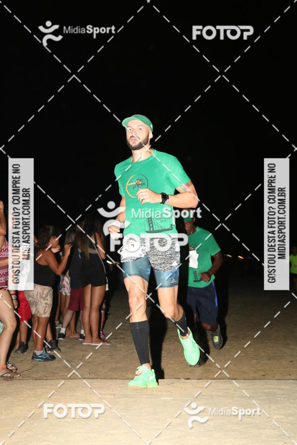 Buy your photos of the eventCorrida Noturna 5k Aniversario de So Vicente on Fotop