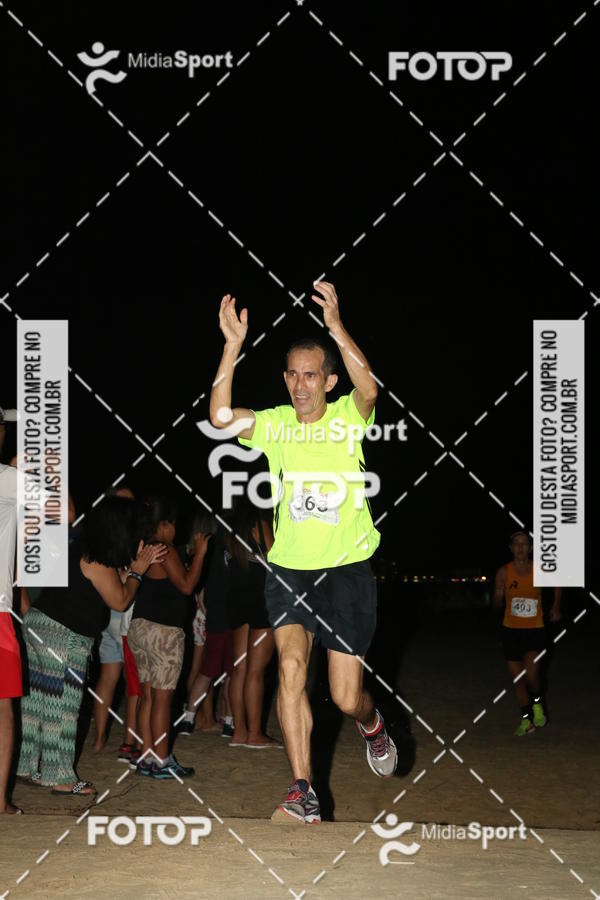 Buy your photos of the eventCorrida Noturna 5k Aniversario de So Vicente on Fotop
