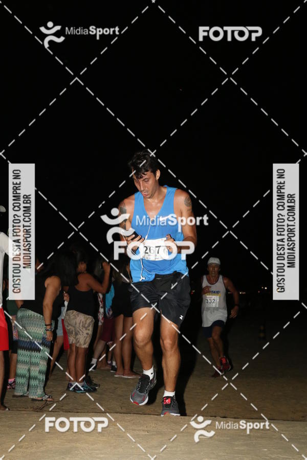 Buy your photos of the eventCorrida Noturna 5k Aniversario de So Vicente on Fotop