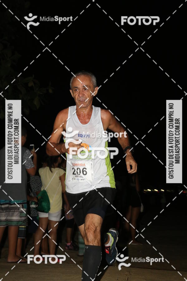 Buy your photos of the eventCorrida Noturna 5k Aniversario de So Vicente on Fotop