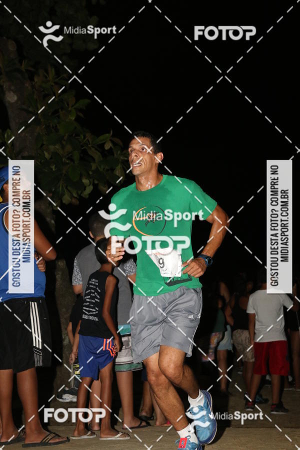 Buy your photos of the eventCorrida Noturna 5k Aniversario de So Vicente on Fotop
