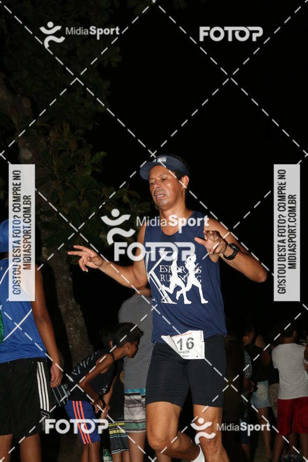 Buy your photos of the eventCorrida Noturna 5k Aniversario de So Vicente on Fotop
