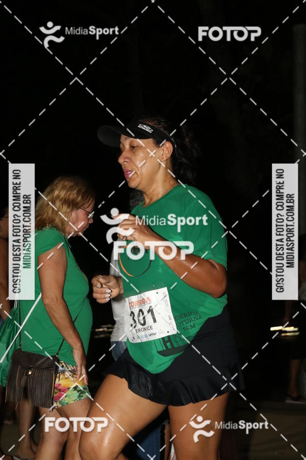 Buy your photos of the eventCorrida Noturna 5k Aniversario de So Vicente on Fotop
