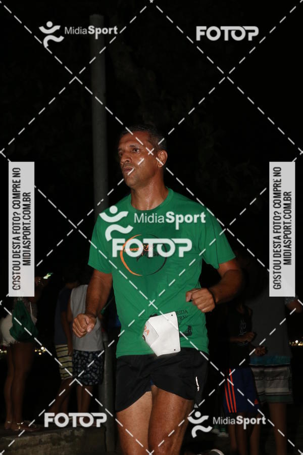 Buy your photos of the eventCorrida Noturna 5k Aniversario de So Vicente on Fotop