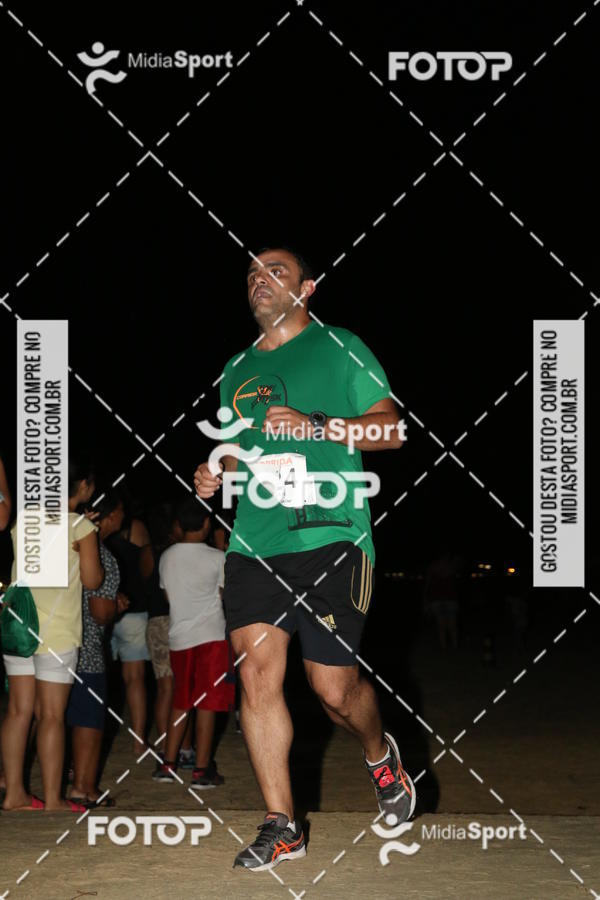 Buy your photos of the eventCorrida Noturna 5k Aniversario de So Vicente on Fotop