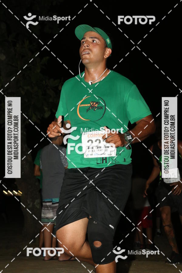 Buy your photos of the eventCorrida Noturna 5k Aniversario de So Vicente on Fotop