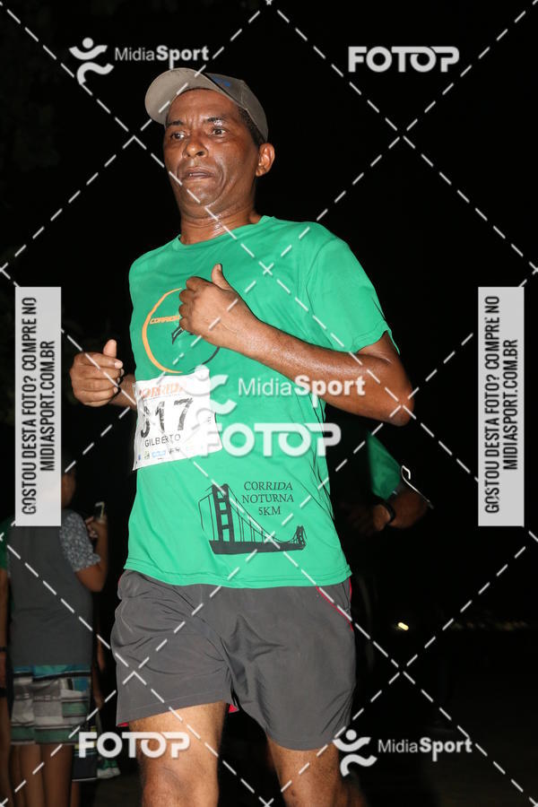 Buy your photos of the eventCorrida Noturna 5k Aniversario de So Vicente on Fotop