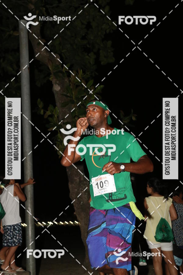 Buy your photos of the eventCorrida Noturna 5k Aniversario de So Vicente on Fotop