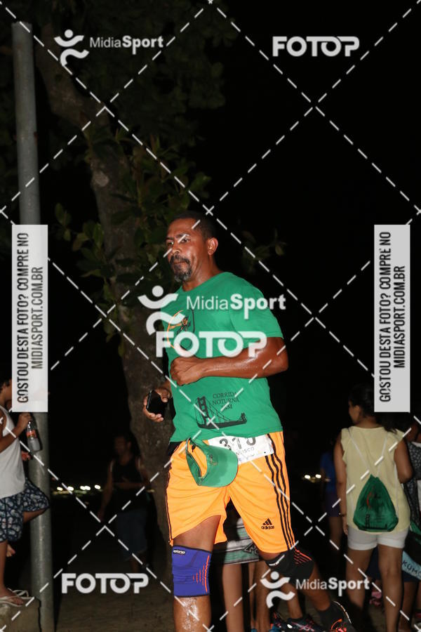 Buy your photos of the eventCorrida Noturna 5k Aniversario de So Vicente on Fotop