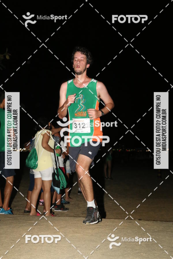 Buy your photos of the eventCorrida Noturna 5k Aniversario de So Vicente on Fotop