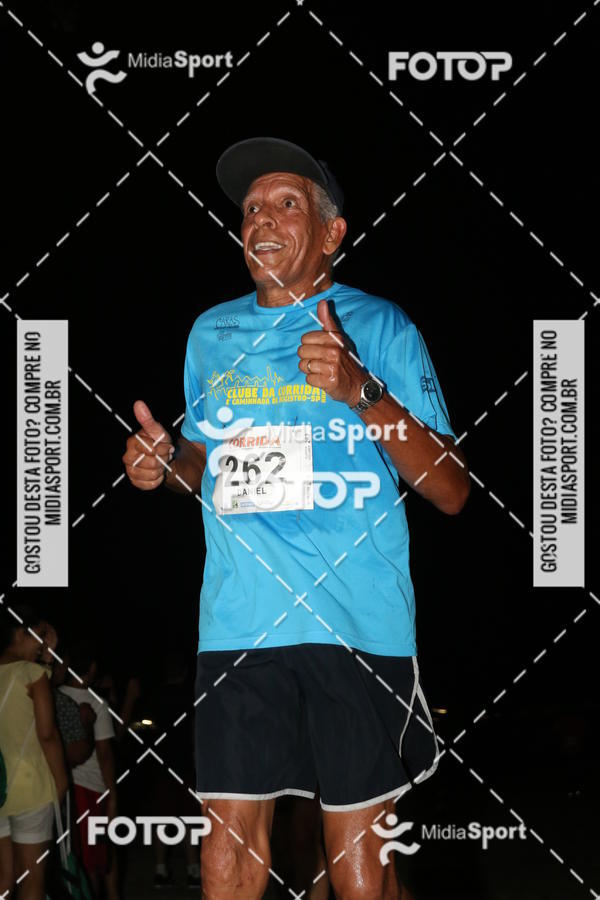 Buy your photos of the eventCorrida Noturna 5k Aniversario de So Vicente on Fotop