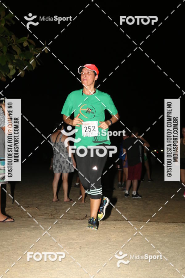 Buy your photos of the eventCorrida Noturna 5k Aniversario de So Vicente on Fotop