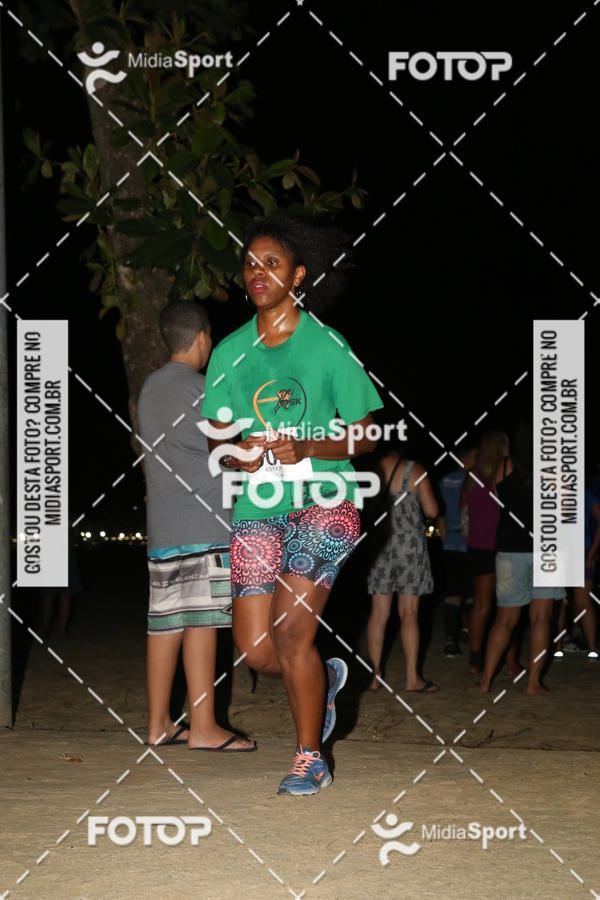 Buy your photos of the eventCorrida Noturna 5k Aniversario de So Vicente on Fotop