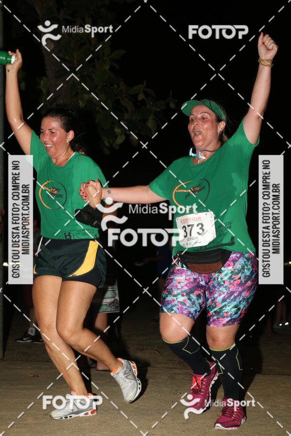 Buy your photos of the eventCorrida Noturna 5k Aniversario de So Vicente on Fotop