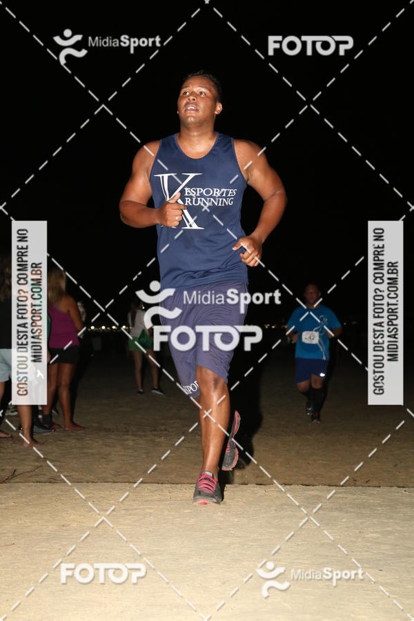 Buy your photos of the eventCorrida Noturna 5k Aniversario de So Vicente on Fotop