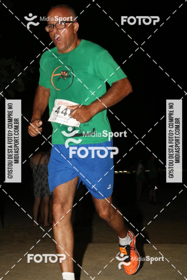 Buy your photos of the eventCorrida Noturna 5k Aniversario de So Vicente on Fotop