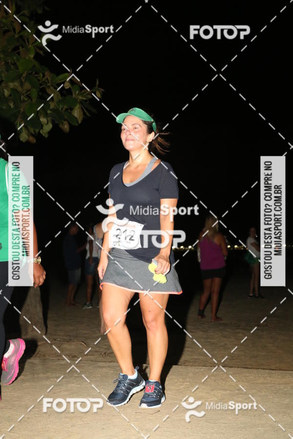 Buy your photos of the eventCorrida Noturna 5k Aniversario de So Vicente on Fotop