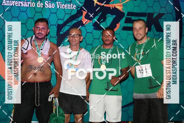 Buy your photos of the eventCorrida Noturna 5k Aniversario de So Vicente on Fotop