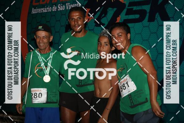 Buy your photos of the eventCorrida Noturna 5k Aniversario de So Vicente on Fotop