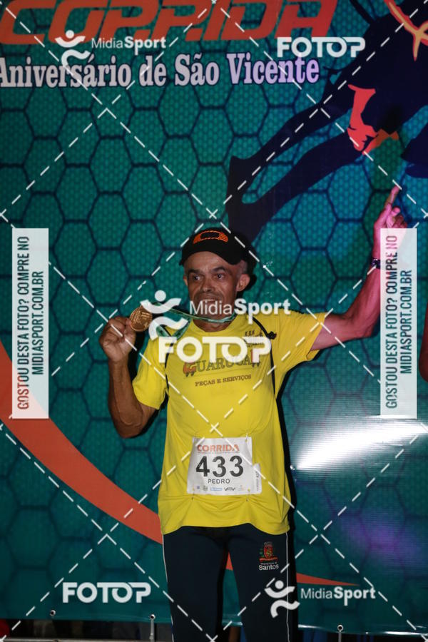 Buy your photos of the eventCorrida Noturna 5k Aniversario de So Vicente on Fotop