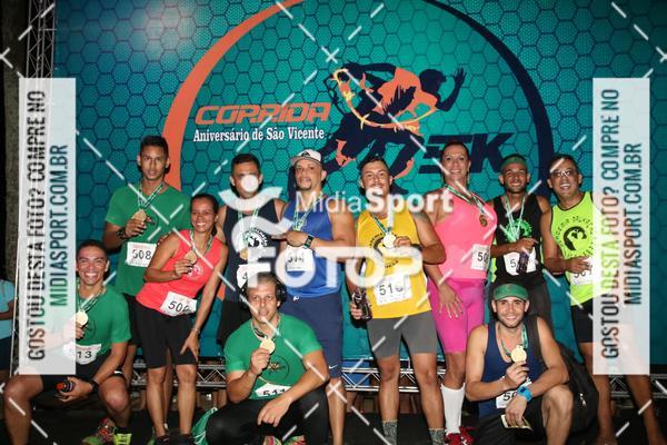 Buy your photos of the eventCorrida Noturna 5k Aniversario de So Vicente on Fotop