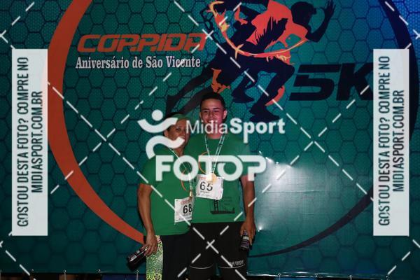 Buy your photos of the eventCorrida Noturna 5k Aniversario de So Vicente on Fotop