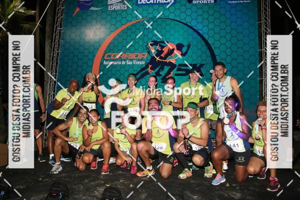 Compra tus fotos del eventoCorrida Noturna 5k Aniversario de So Vicente En Fotop