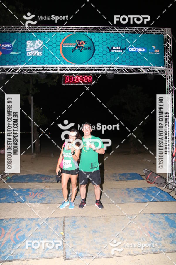 Compra tus fotos del eventoCorrida Noturna 5k Aniversario de So Vicente En Fotop