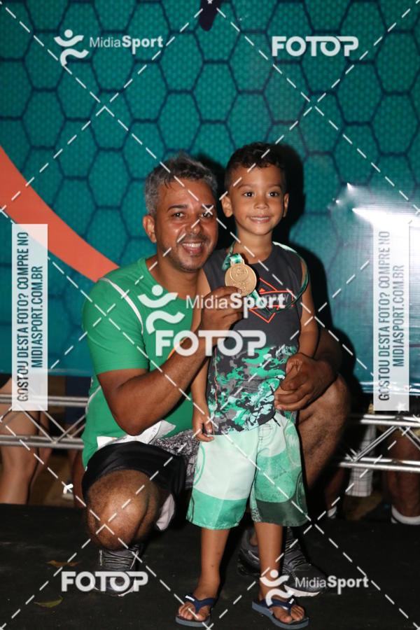 Compra tus fotos del eventoCorrida Noturna 5k Aniversario de So Vicente En Fotop