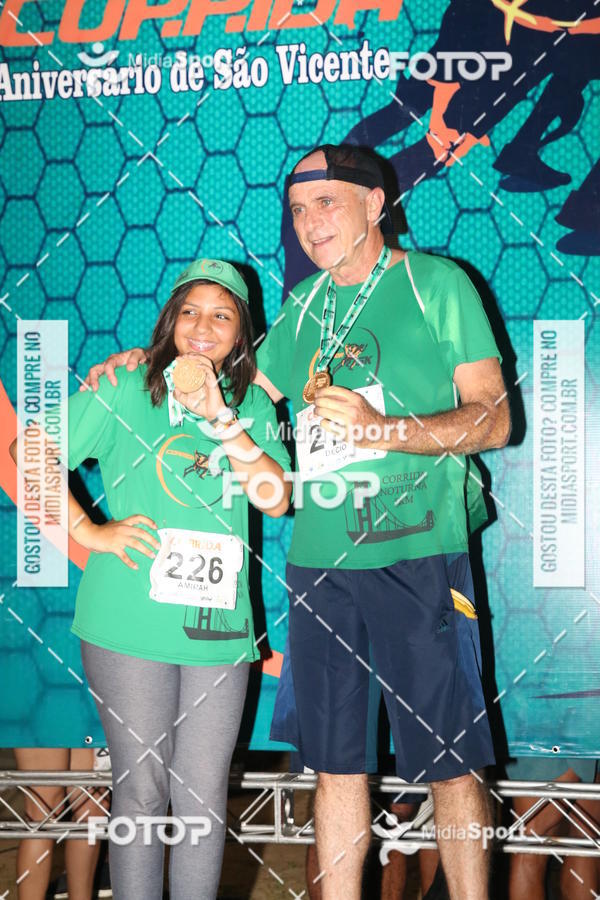 Compra tus fotos del eventoCorrida Noturna 5k Aniversario de So Vicente En Fotop