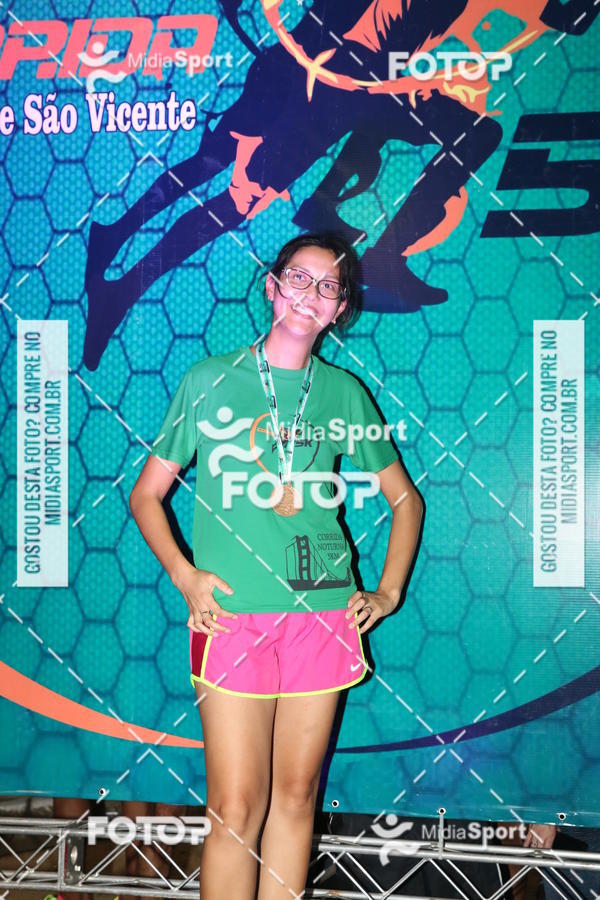 Compra tus fotos del eventoCorrida Noturna 5k Aniversario de So Vicente En Fotop