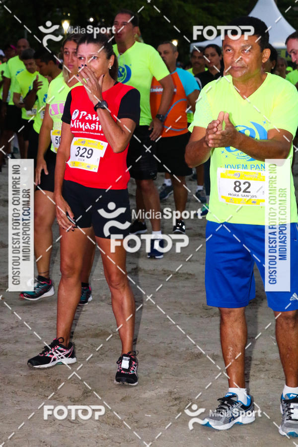 Buy your photos of the eventJovem Pan Night Run 2018 on Fotop